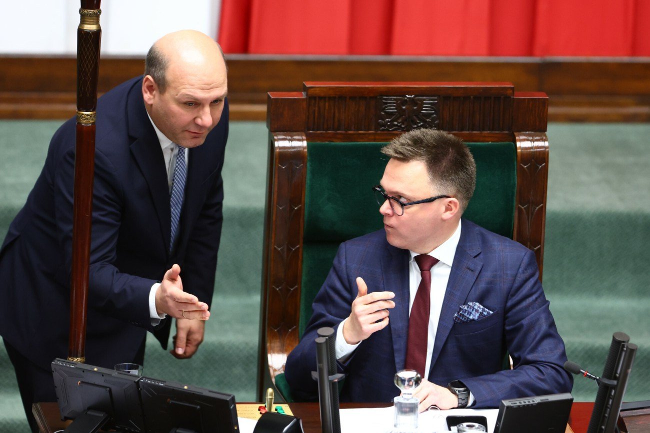 Poseł PiS  Szymon Szynkowski vel Sęk i marszałek Sejmu Szymon Hołownia