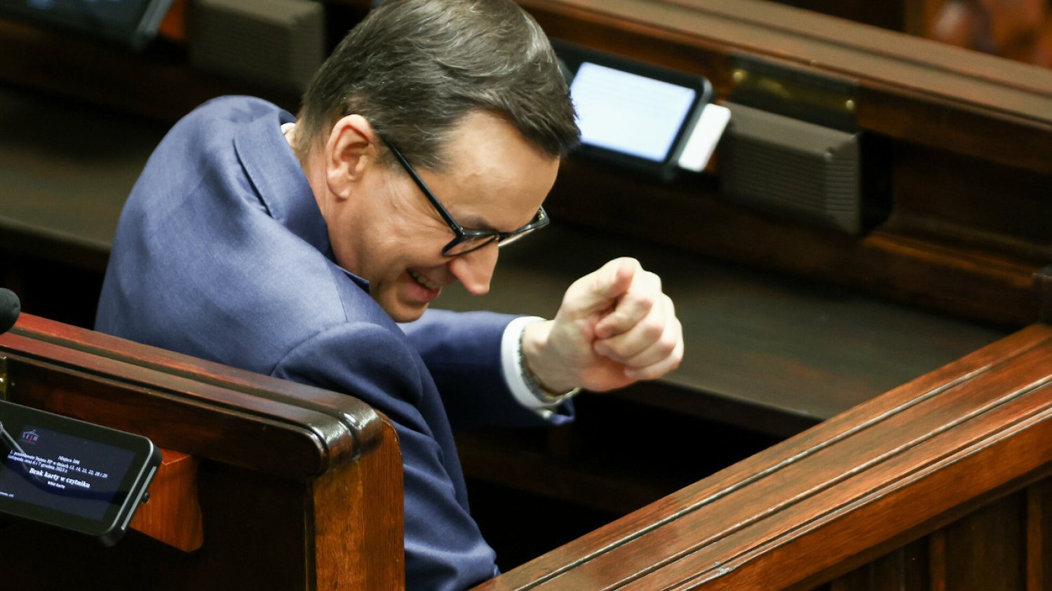 Jak byli politycy PiS patrzą na tworzenie rządu przez Mateusza Morawieckiego i obecny cyrk polityczny w Polsce?