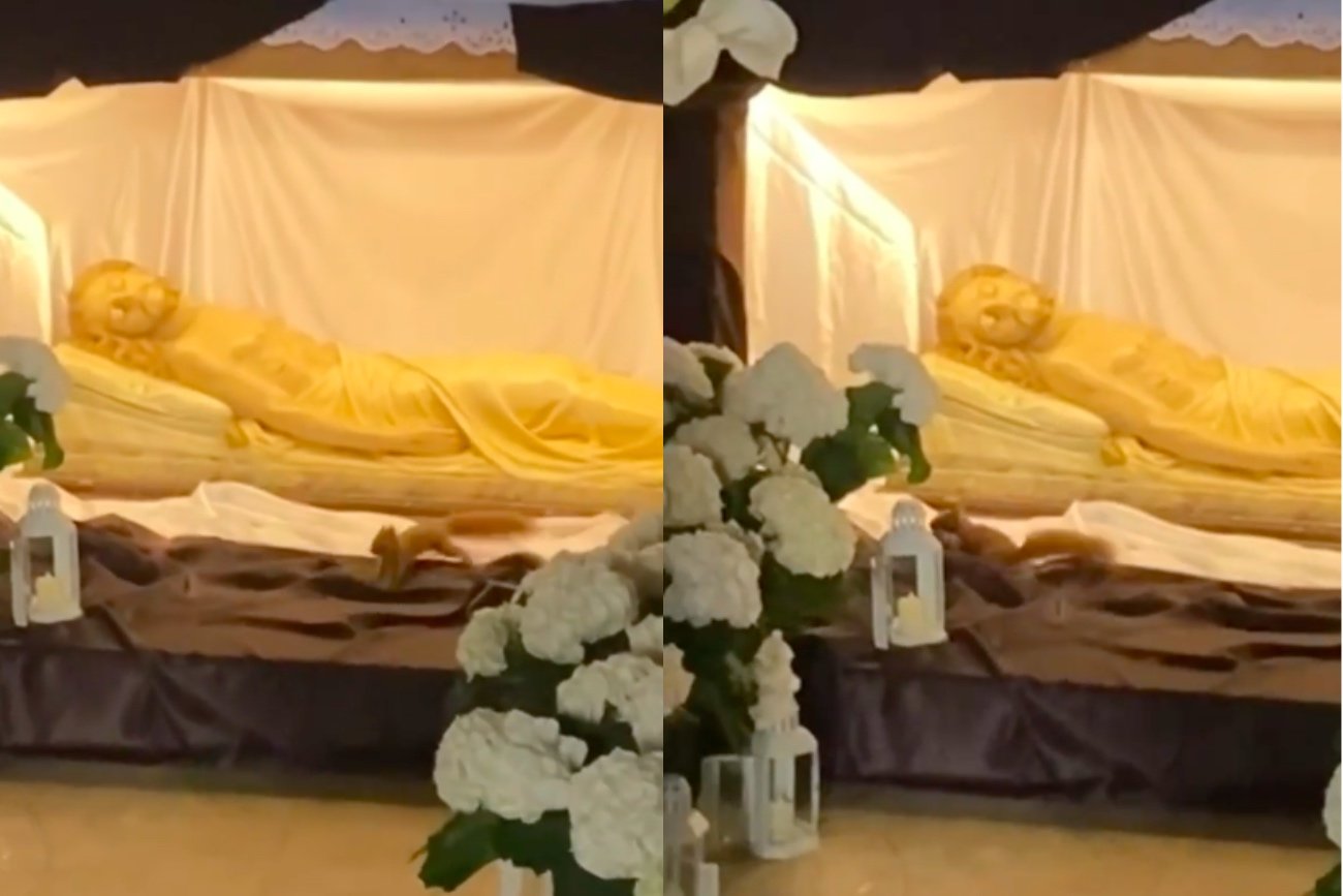 wiewiórka przy Grobie Pańskim