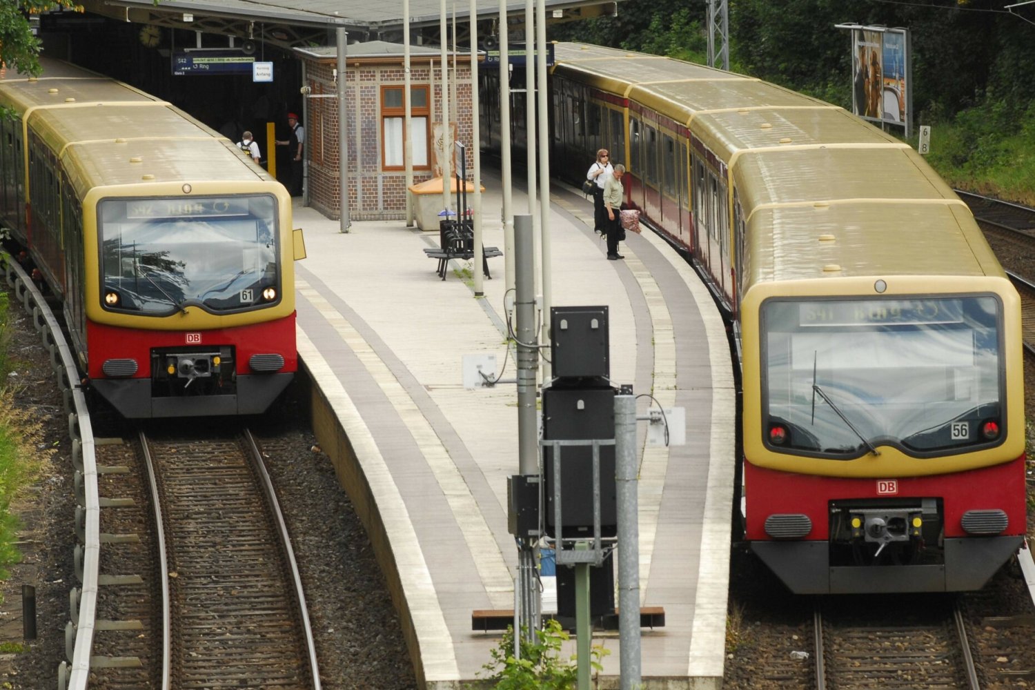 Niemcy w szoku po kolejnym incydencie na kolei. Polak molestował nastolatkę.