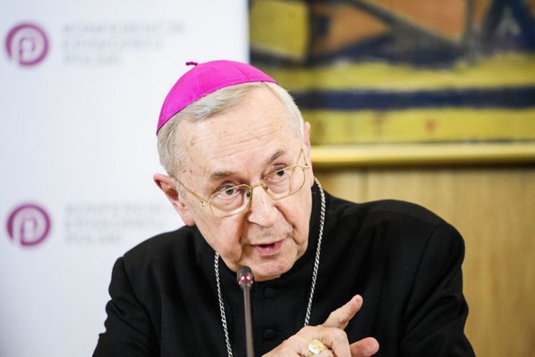 Abp Stanisław Gądecki podzielił się swoimi przemyśleniami na temat odchodzenia Polaków z Kościoła. Abp Stanisław Gądecki podzielił się swoimi przemyśleniami na temat odchodzenia Polaków z Kościoła.