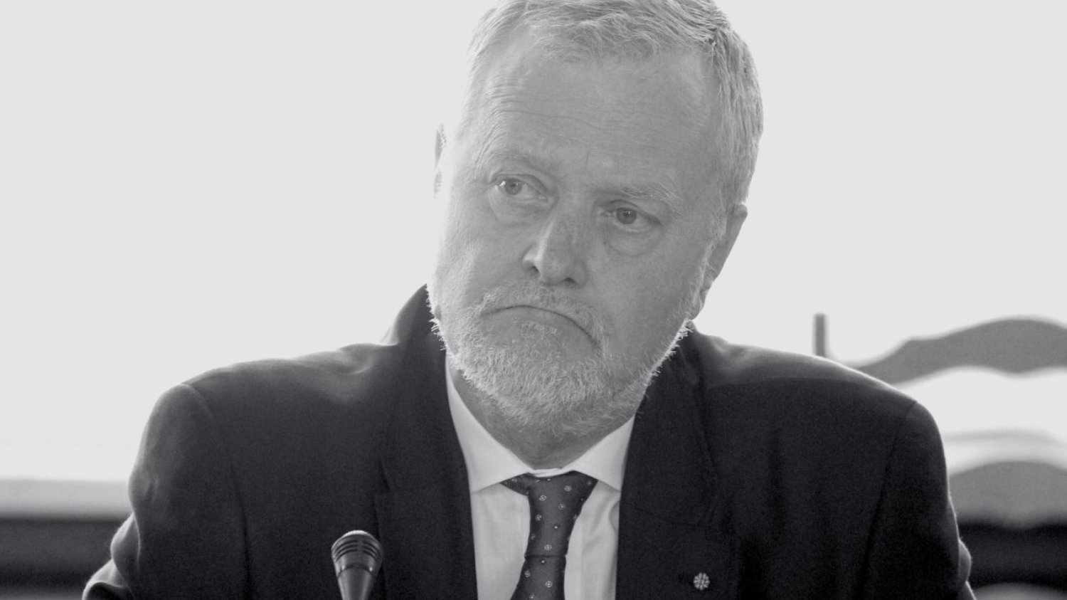 Zmarł Piotr Nowina-Konopka. Był znanym działaczem opozycji i rzecznikiem Wałęsy. Piotr Nowina-Konopka nie żyje. Były ambasador RP miał 76 lat.