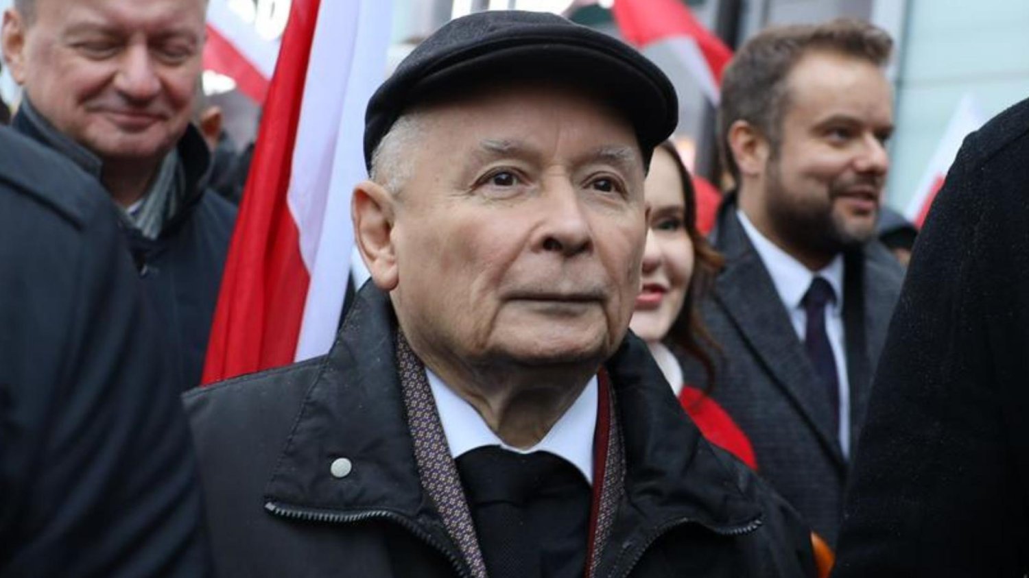 Kaczyński grozi zbrodniarzom Kaczyński o "putinowskiej agenturze". Tłum odpowiada okrzykami.
