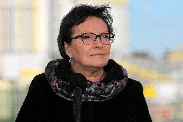 Premier Ewa Kopacz opowiedziała dziennikarzom o zachowaniu polityków PiS, którzy swoim przeciwnikom politycznym nie mówią nawet "dzień dobry"