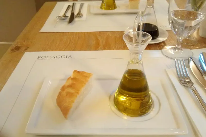 Mniej znaczy więcej. Czekadełko w Focacci.