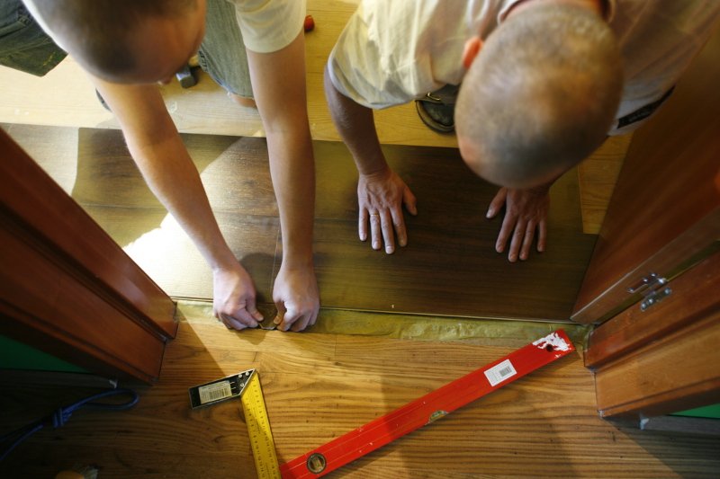 Remont jest drogi, także dlatego, że każdy chce na tobie zarobić.