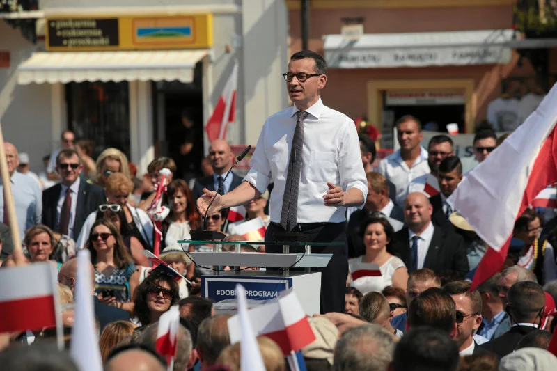 Od Sandomierza premier Mateusz Morawiecki rozpoczął kampanię wyborczą. Ale kandydat PiS przegrał i nie zostanie burmistrzem.
