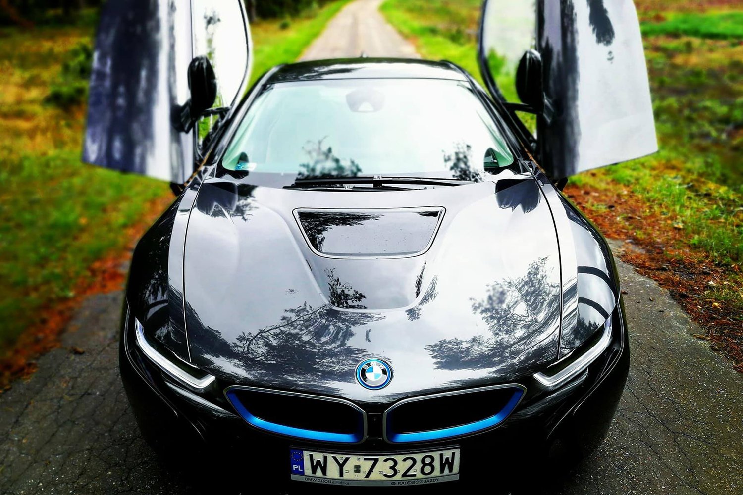 Ceny BMW i8 zaczynają się od 615 tys. złotych.