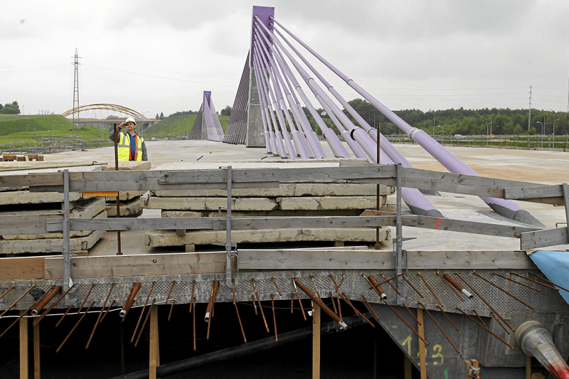 Most w Mszanej jest symbolem upadku firm budujących polskie drogi