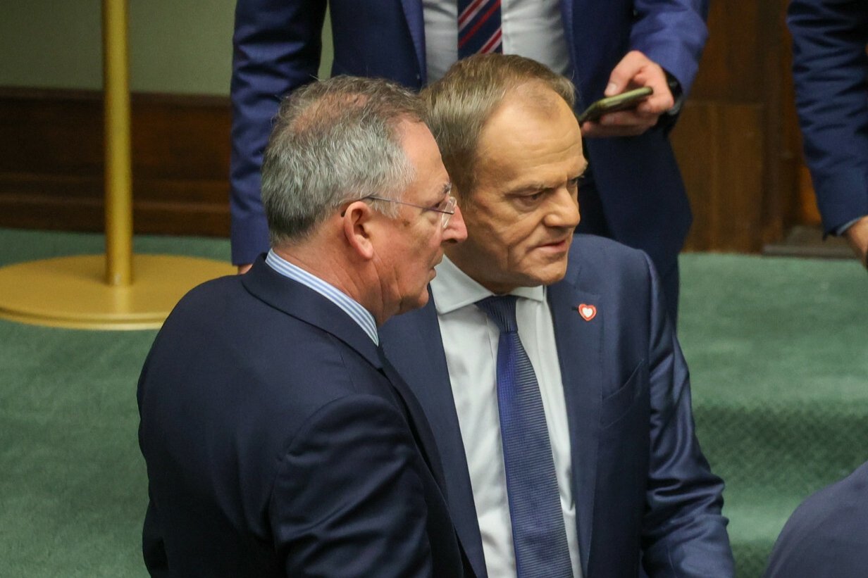 Radykalna decyzja Sienkiewicza. Minister likwiduje TVP, Polskie Radio i PAP.