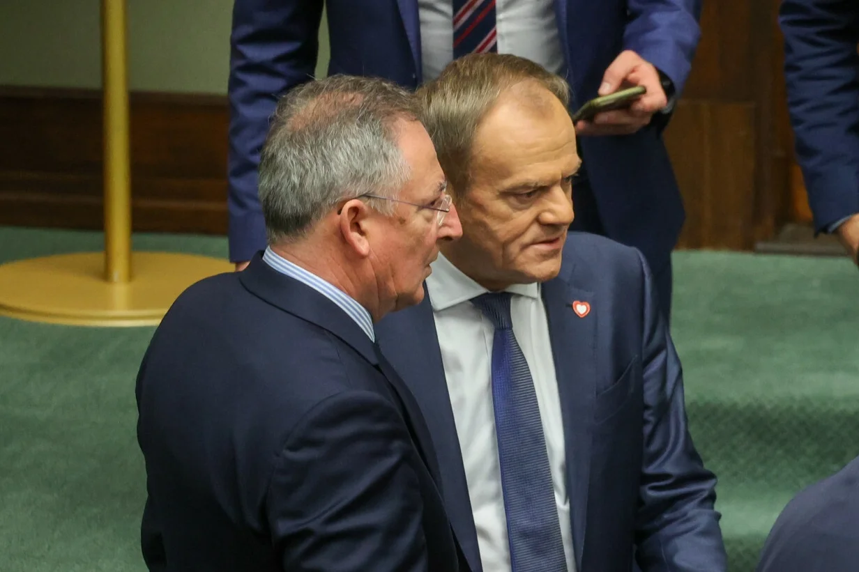 Radykalna decyzja Sienkiewicza. Minister likwiduje TVP, Polskie Radio i PAP.