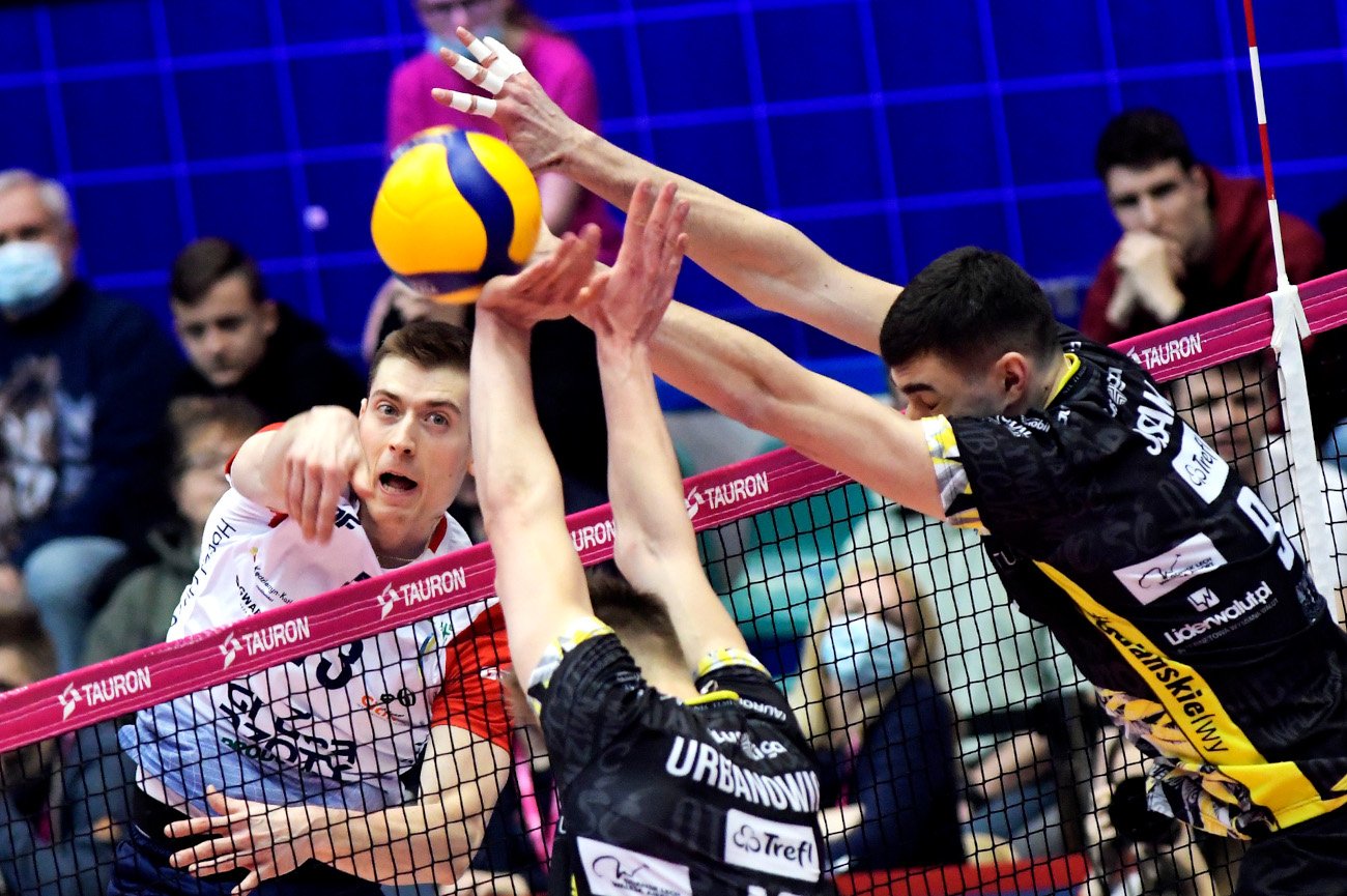 Grupa Azoty ZAKSA Kędzierzyn-Koźle w czterech setach rozprawiła się z Treflem Gdańsk w sobotnim półfinale.