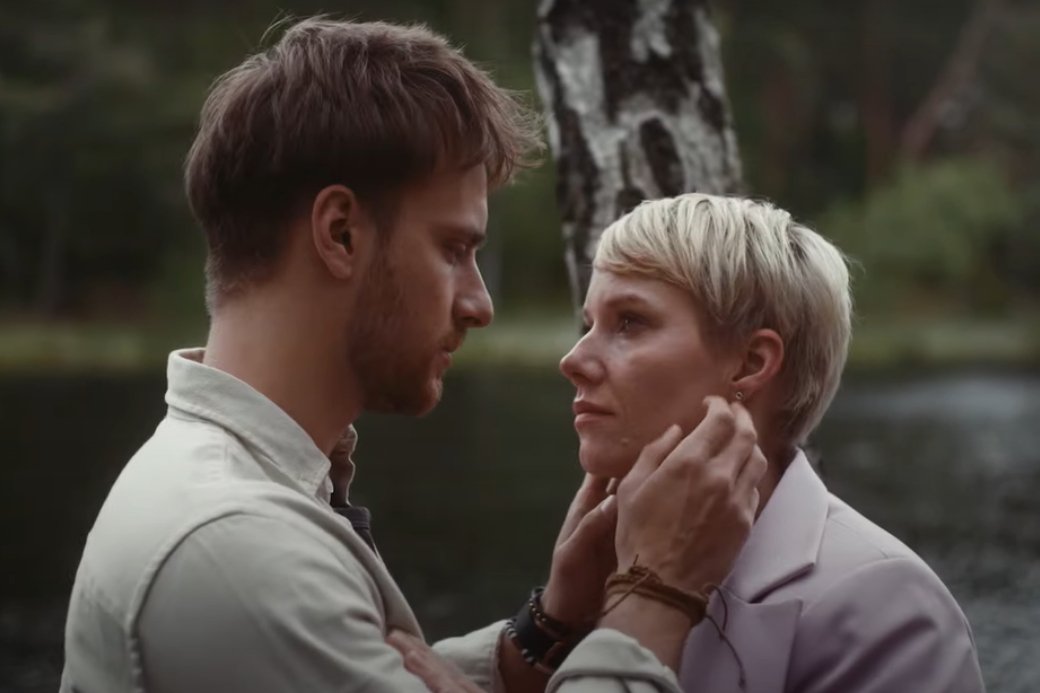 Maciej Musiał i Roma Gąsiorowska zagrali w romansie "Dzisiaj śpisz ze mną".