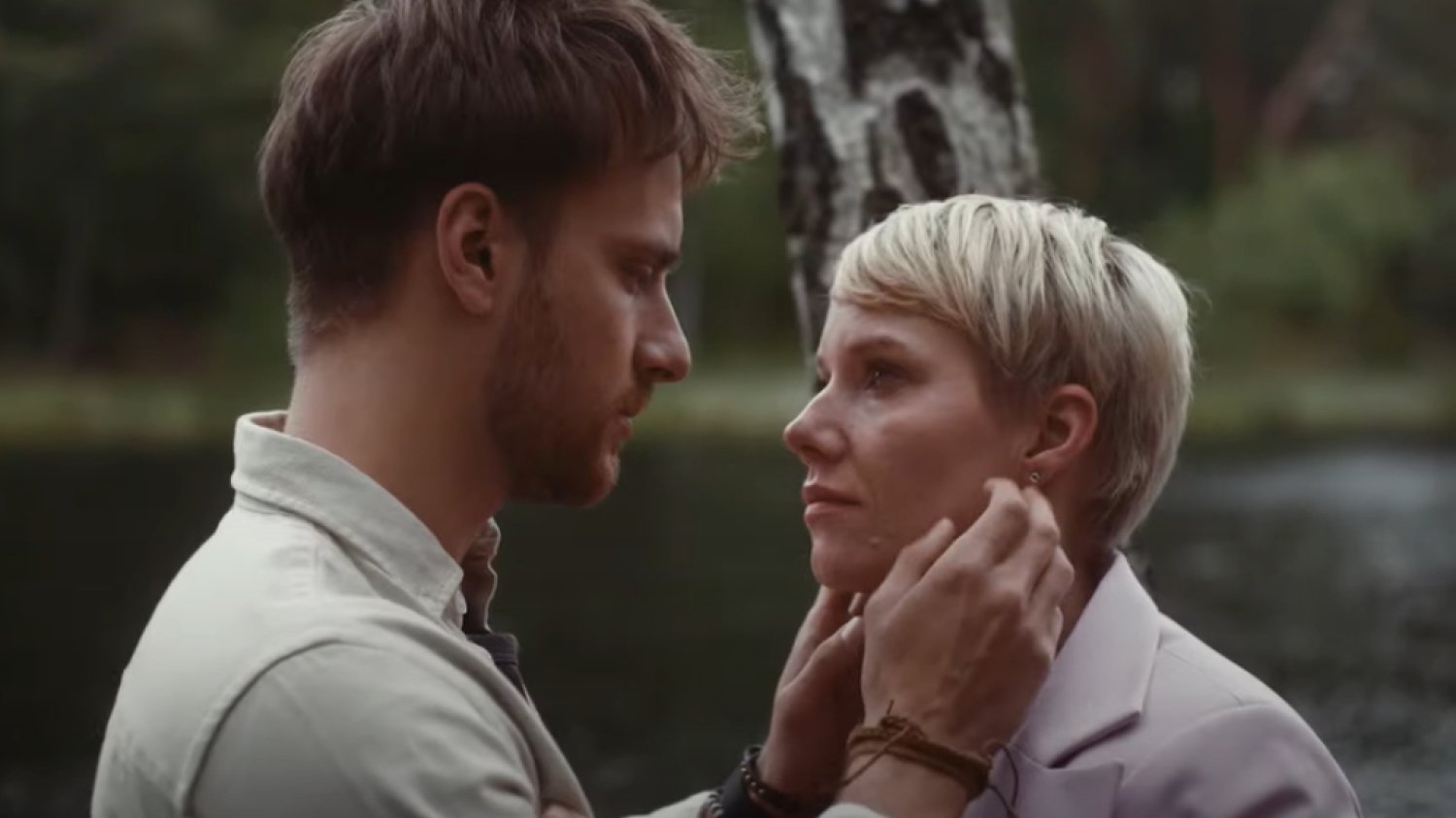 Maciej Musiał i Roma Gąsiorowska zagrali w romansie "Dzisiaj śpisz ze mną". Maciej Musiał i Roma Gąsiorowska zagrali w romansie "Dzisiaj śpisz ze mną".
