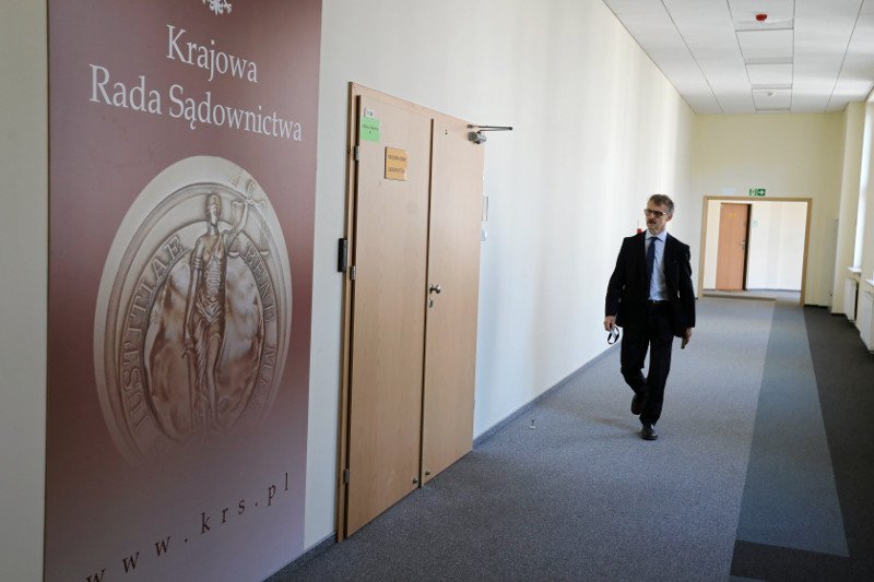 Krajowa Rada Sądownictwa pomyliła kandydatów do Izby Dyscyplinarnej.