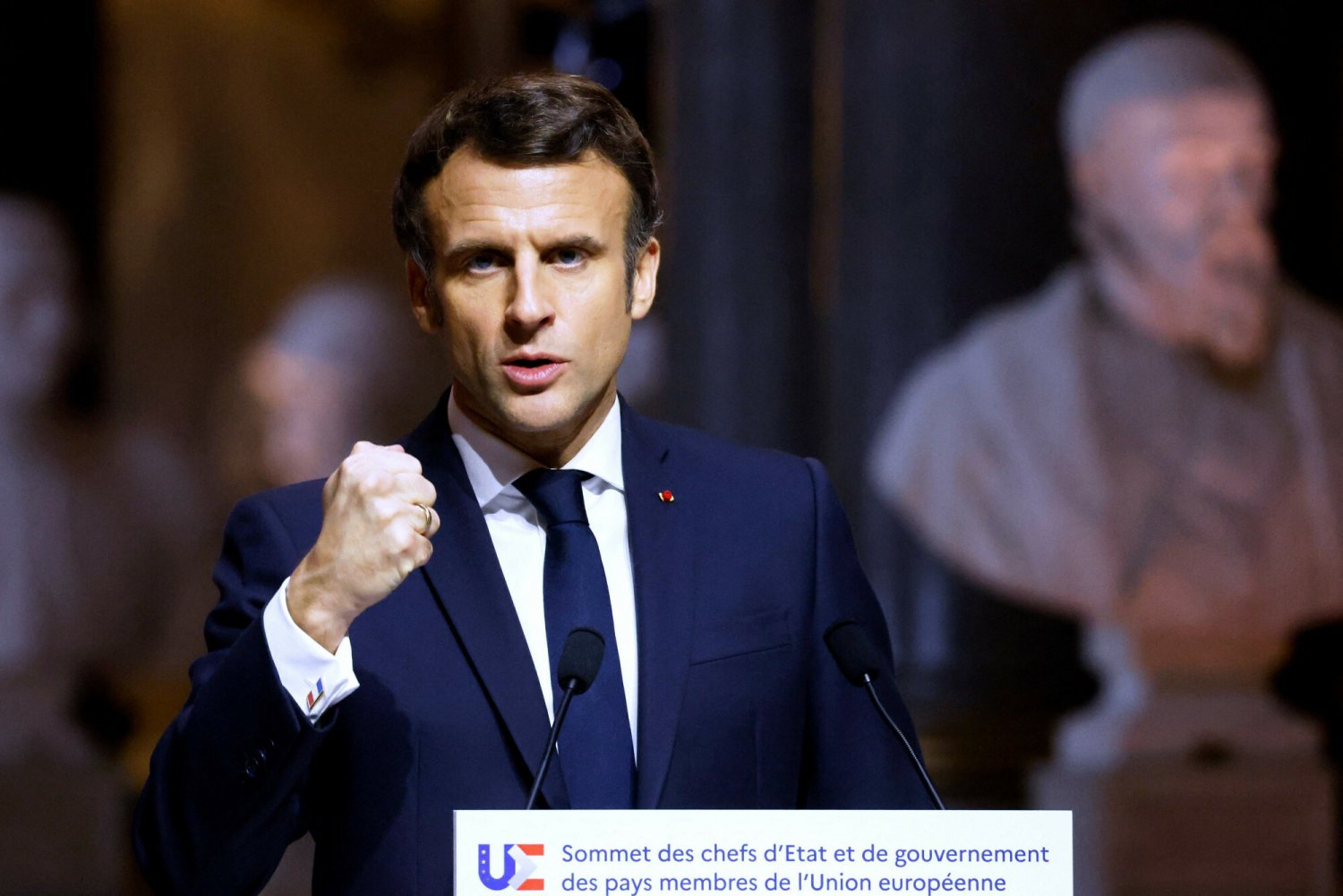 Z nowych sondaży wynika, że w ostatnim czasie poparcie dla prezydenta Francji Emmanuela Macrona tylko wzrosło.