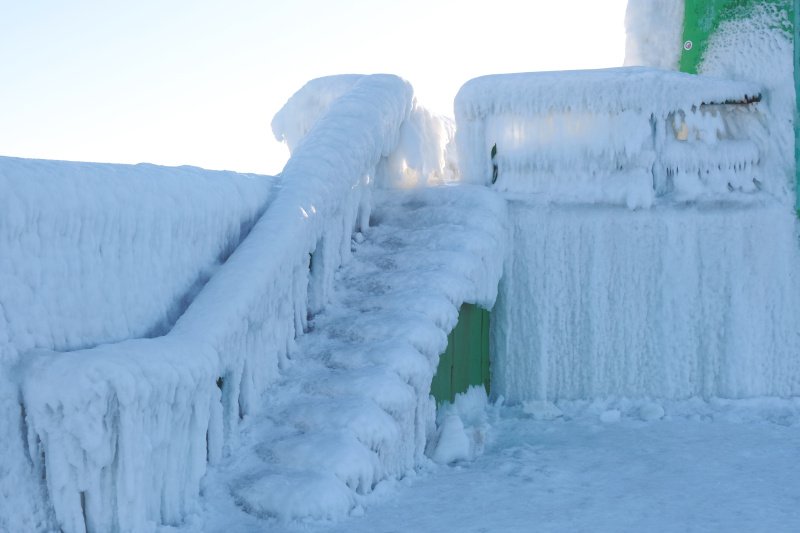 Rosyjskie media publikują zdjęcia opuszczonych bloków mieszkalnych w republice Komi na północy Rosji. (zdjęcie ilustracyjne)