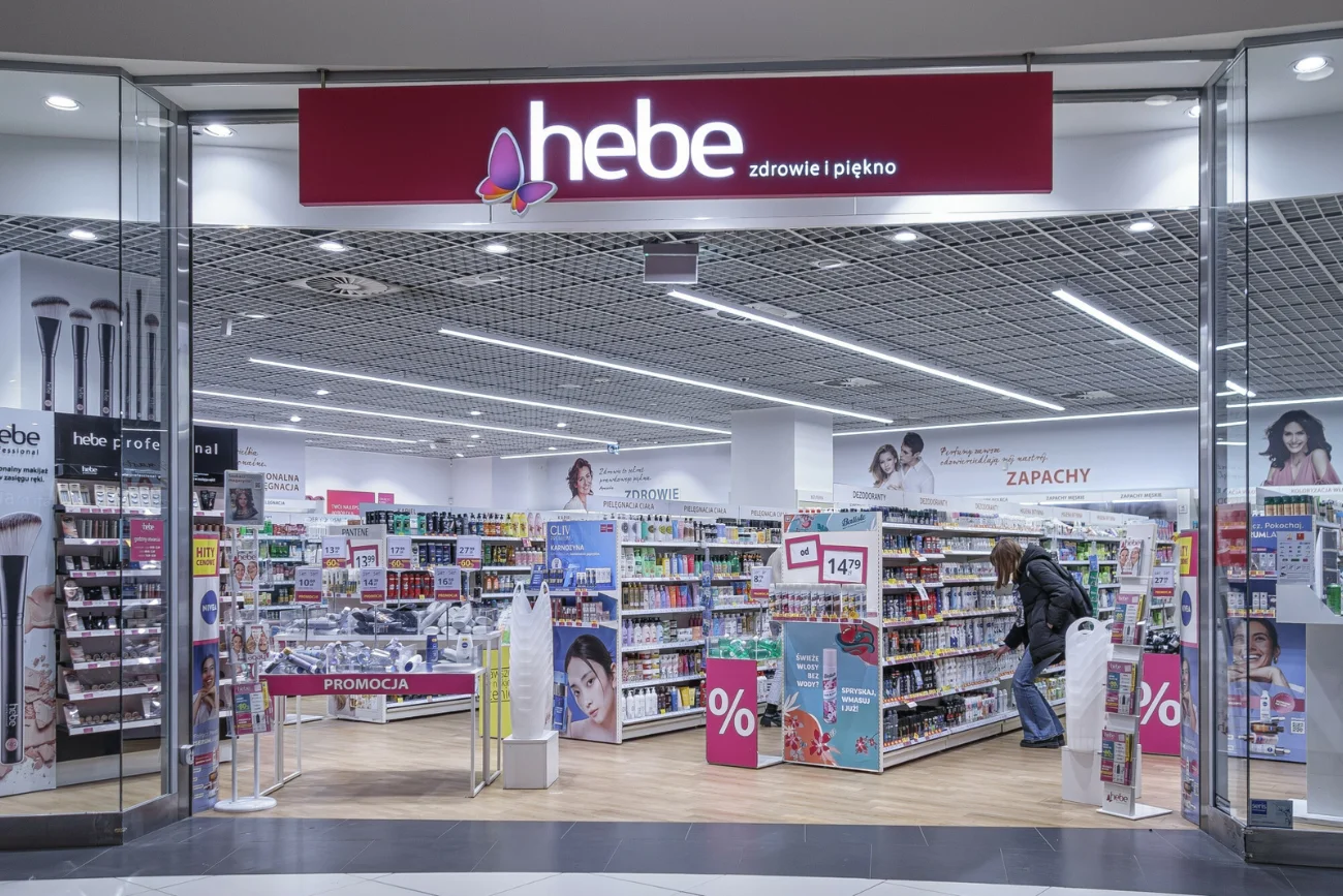 Hebe – przeceniło kultowy produkt do zapuszczania włosów. Kosztuje 15 zł Hebe – przeceniło kultowy produkt do zapuszczania włosów. Kosztuje 15 zł