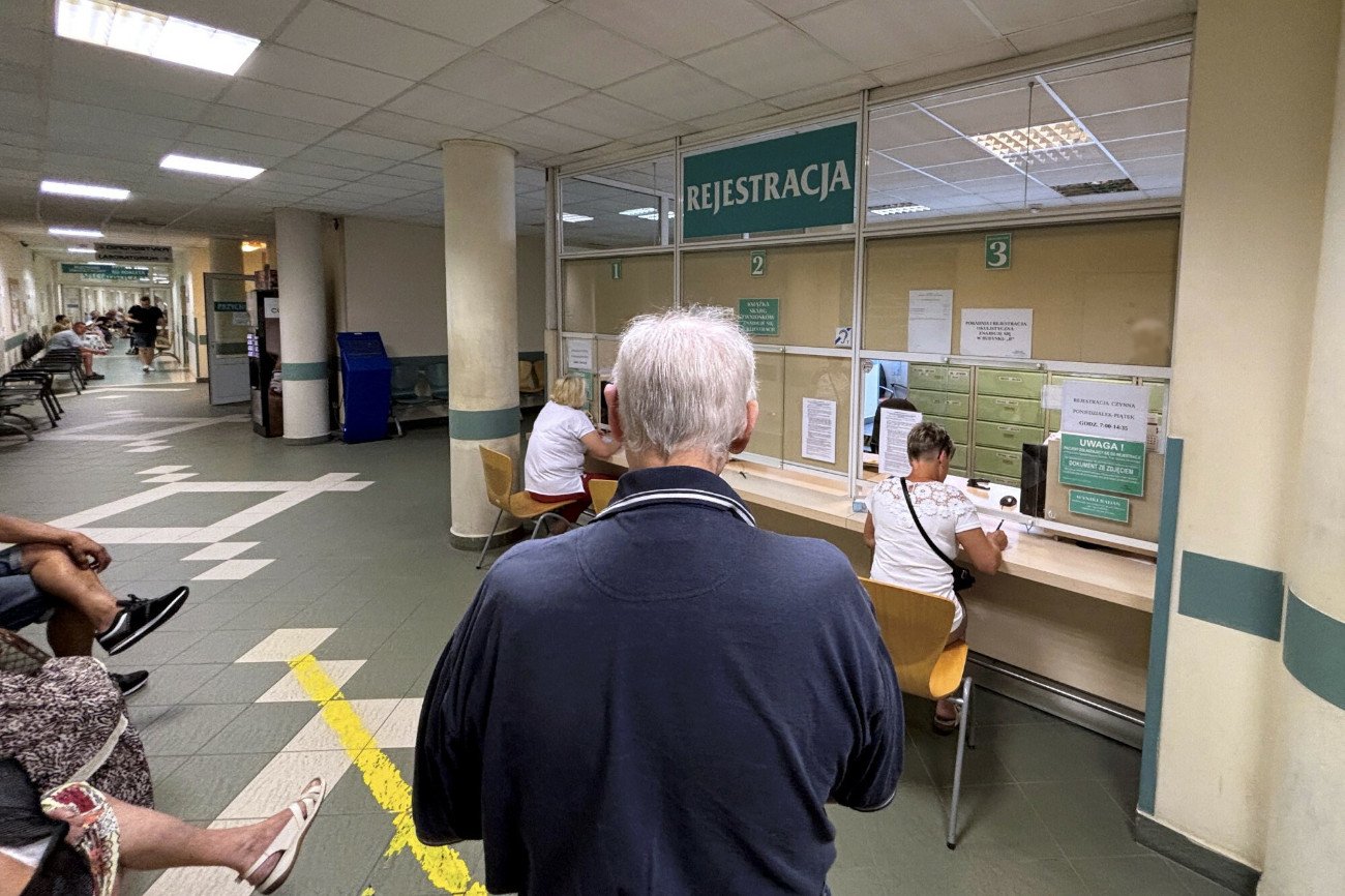 Czy pacjenci doczekają się w końcu krótszych kolejek do lekarzy i badań na NFZ? Na razie większe środki na ochronę zdrowia nic nie zmieniły