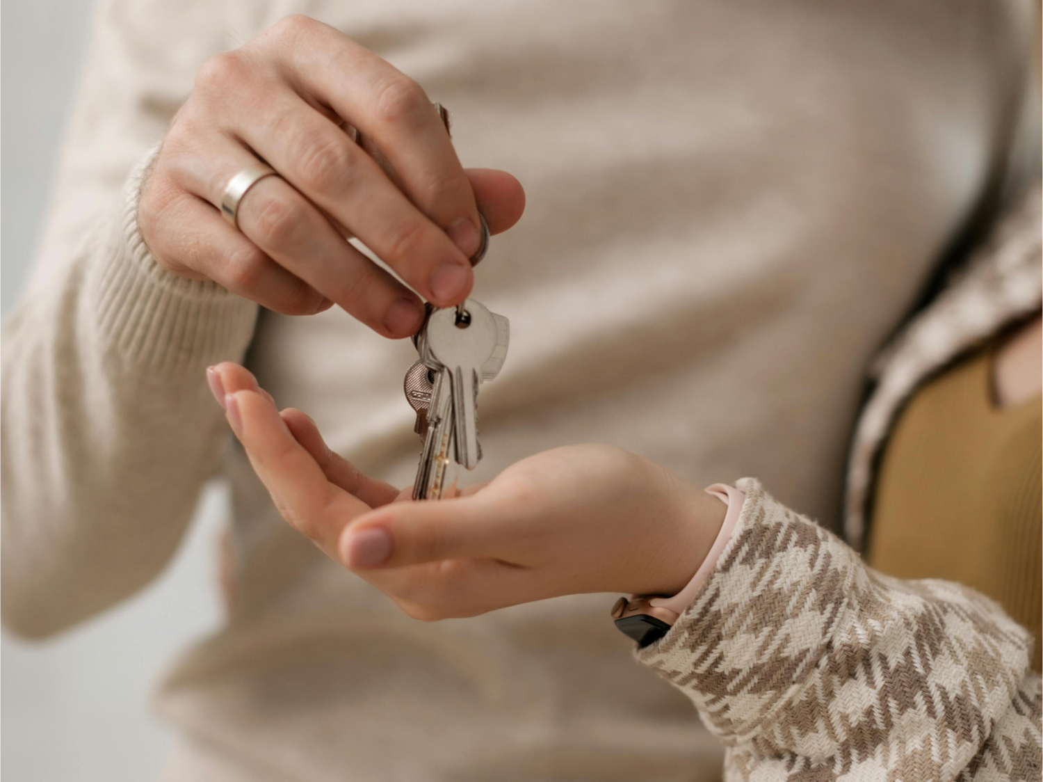 Partnerka mieszka w twoim mieszkaniu? W takim przypadku może się wami zainteresować skarbówka