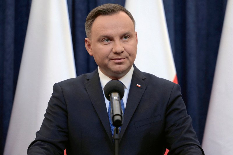 Andrzej Duda może pójść śladem poprzednich prezydentów i po swojej kadencji zarabiać dodatkowo na uczelniach w Polsce i na świecie.