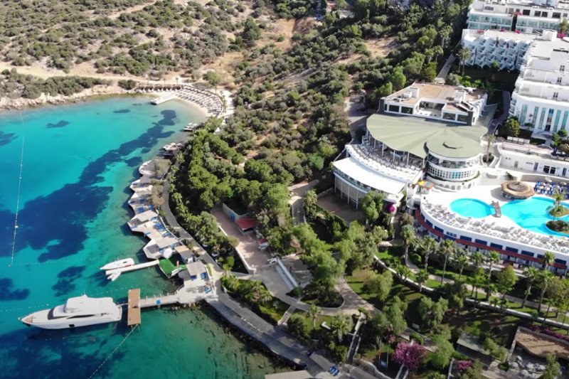 Jak Grecja, Turcja i inne kraje szykują się na przyjazd turystów? Na zdjęciu hotel w Bordrum.