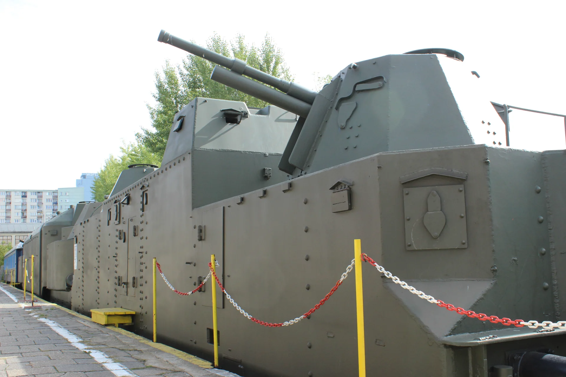 Pociąg pancerny. Zbiory Muzeum Kolejnictwa w Warszawie.