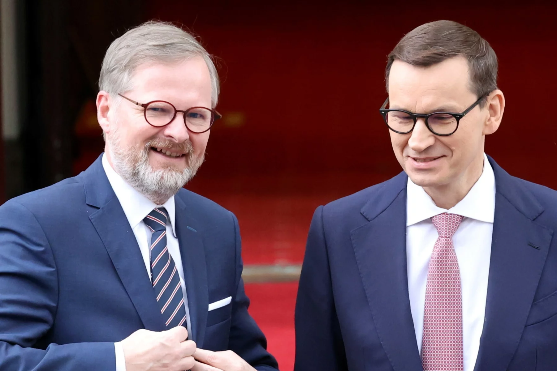 Czesi znaleźli sposób, jak uniknąć relokacji migrantów.