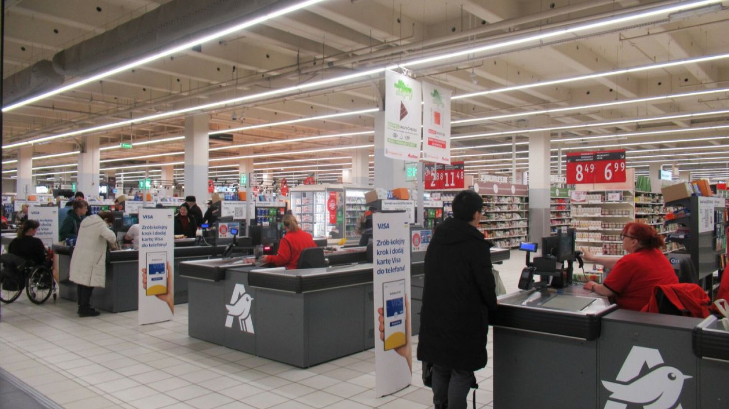 Auchan wycofuje z oferty tę ziołową herbatę. Należy jej nie spożywać tylko wyrzucić lub oddać do sklepu.