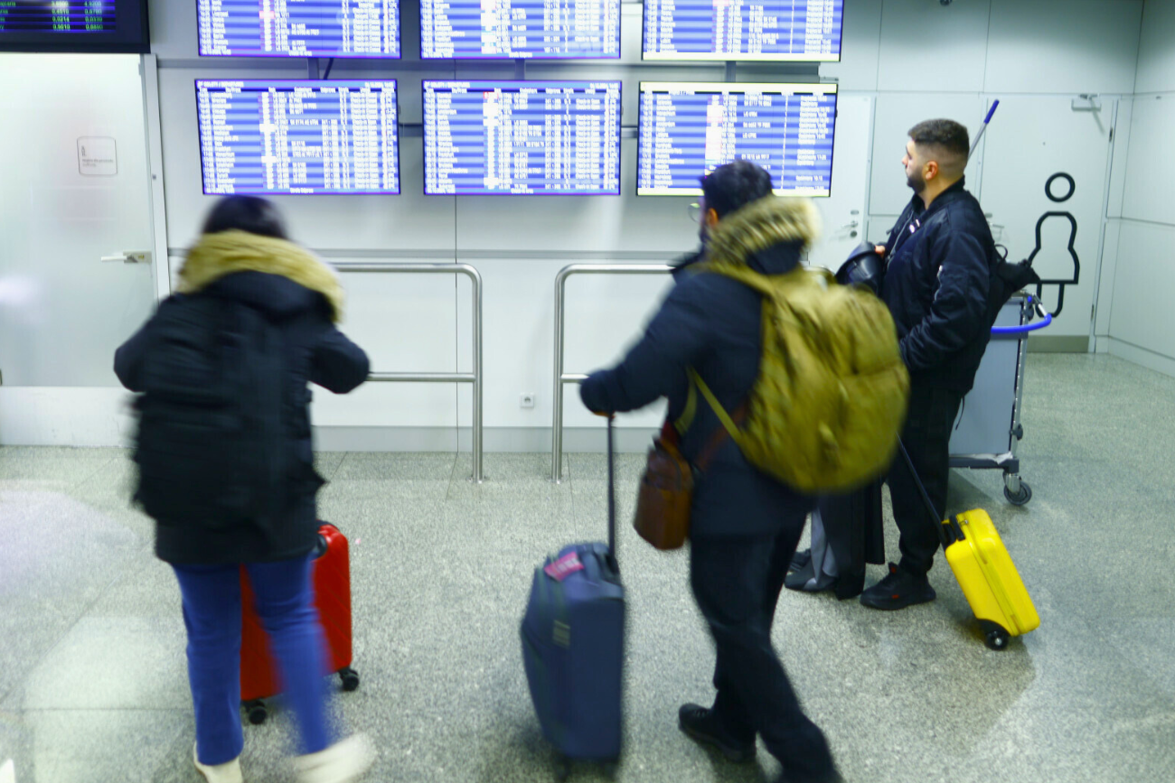 3 osoby z Rosji zniknęły w Warszawie. Opuściły Lotnisko Chopina Lotnisko Chopina w Warszawie: zniknięcie pasażerów z Moskwy