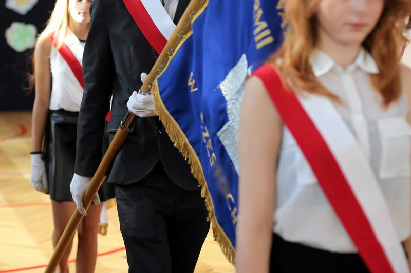 PiS uczy alternatywnej wersji historii Polski