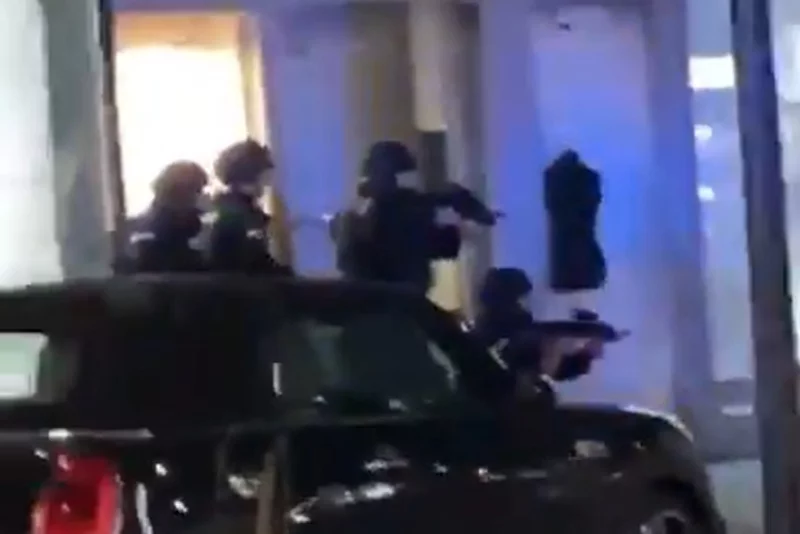 Są nagrania ze strzelaniny w centrum Wiednia.