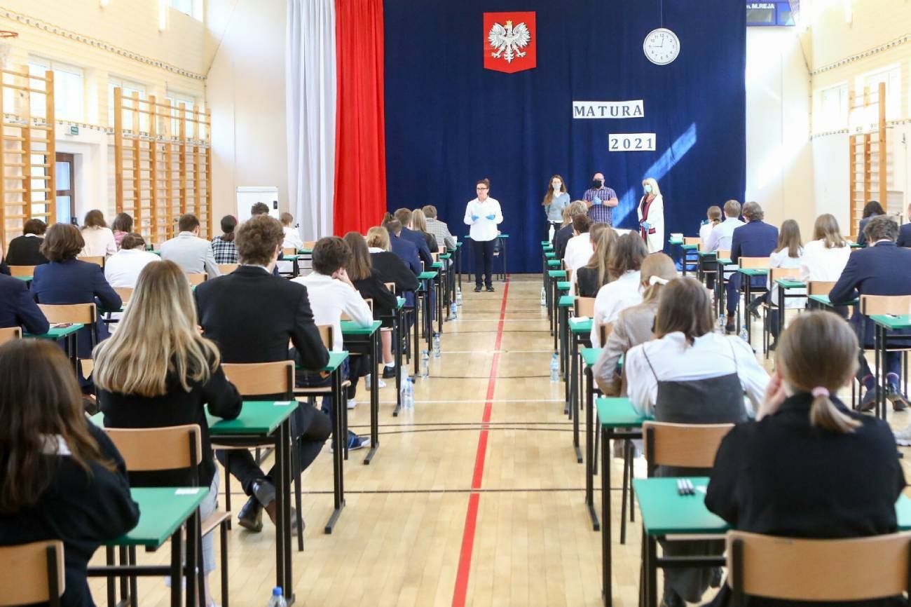Uczniowie z Ukrainy będą zdawać maturę po polsku. Bez taryfy ulgowej