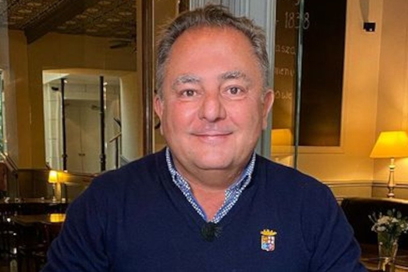 Robert Makłowicz wyznaje co myśli o aferze szczepionkowej.