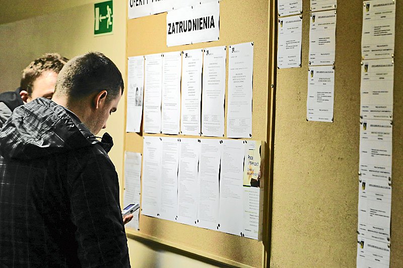 Dlaczego polscy pracodawcy przy rekrutacji robią tajemnicę z przyszłego wynagrodzenia.