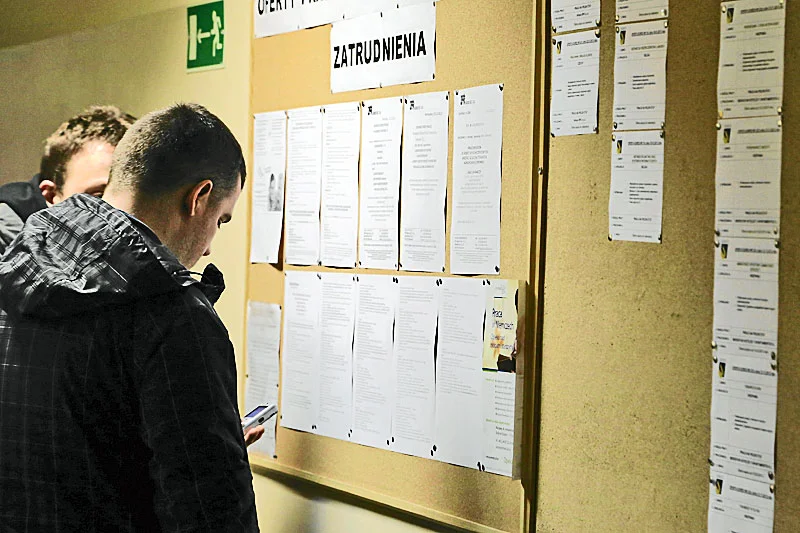 Dlaczego polscy pracodawcy przy rekrutacji robią tajemnicę z przyszłego wynagrodzenia.