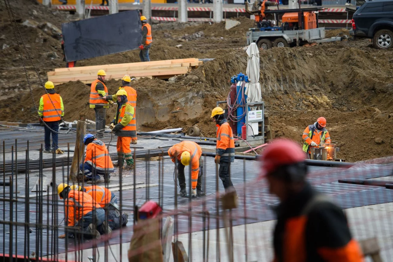 Zmiany na rynku pracy. Te grupy pracowników mogą wyprzedzić Ukraińców.