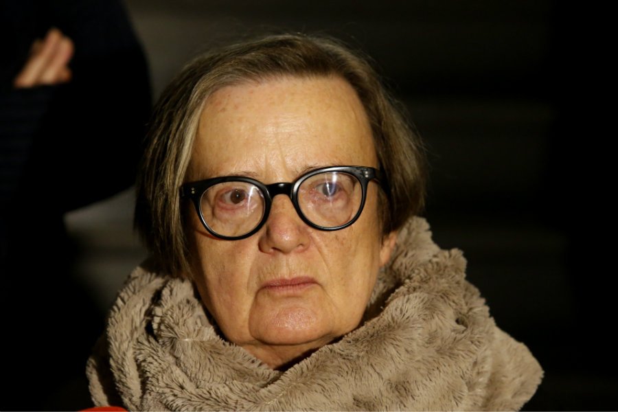 Agnieszka Holland podczas manifestacji w ramach protestu przeciwko tak zwanej ustawie represyjnej zwróciła się wprost do Andrzeja Dudy.