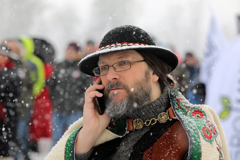 Sebastian Pitoń sugeruje, że głowa rodziny powinna mieć prawo do zabicia dziecka.
