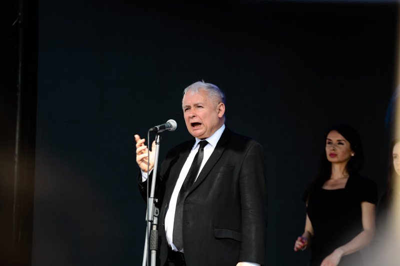 W kolejnej kadencji PiS zabierze się za media.