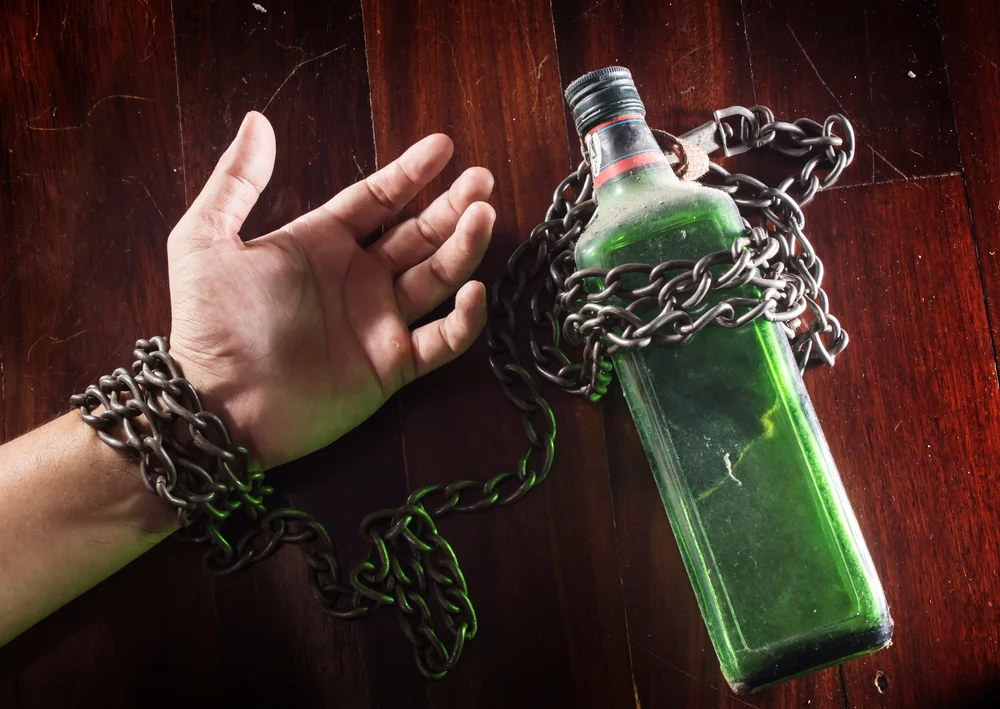 Szacuje się, że aż 800 tys. Polaków jest [url=http://tinyurl.com/q6jahbj]uzależnionych[/url] od alkoholu.