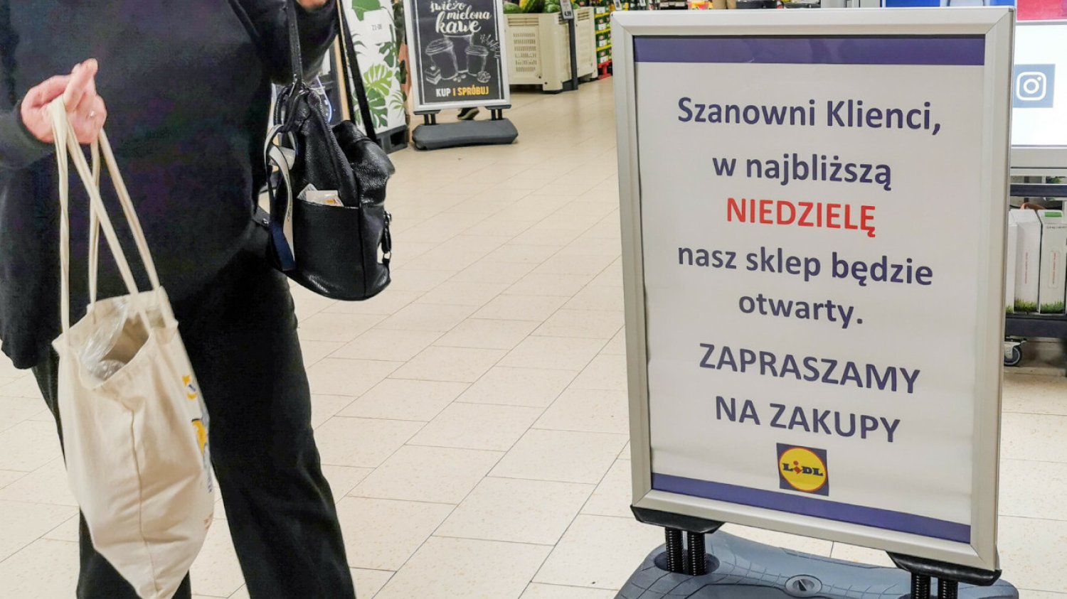 Pierwsza niedziela handlowa 2025. Zobacz pełną rozpiskę na kolejne miesiąc