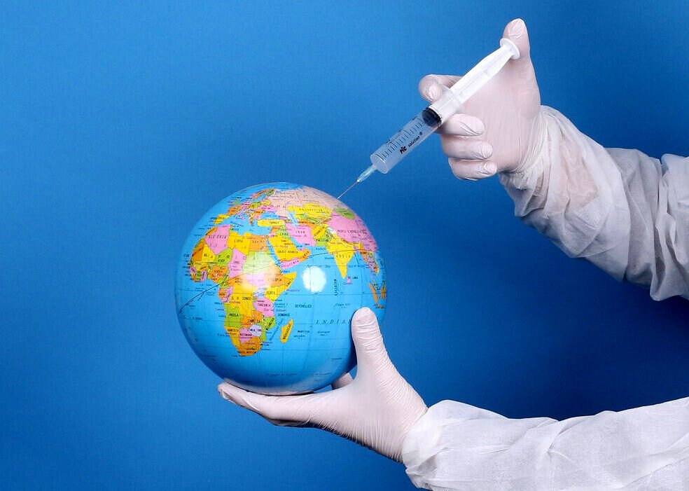 Szczepionka na grypę 2020. 36 zgonów w Korei Płd. po darmowym szczepieniu