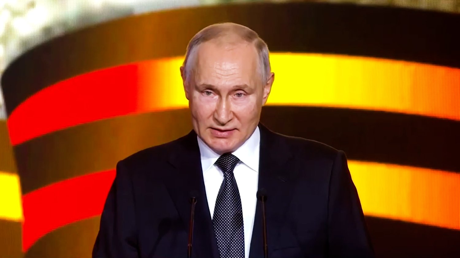 Władimir Putin wziął udział w obchodach wyzwolenia Stalingradu.