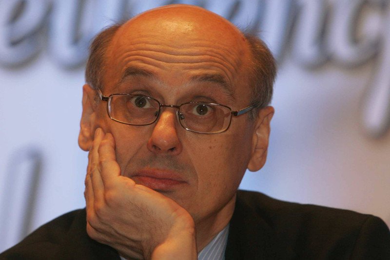 Kto zastąpi Ryszarda Czarneckiego? Najpewniej prof. Zdzisław Krasnodębski, na to wskazują nieoficjalne informacje.