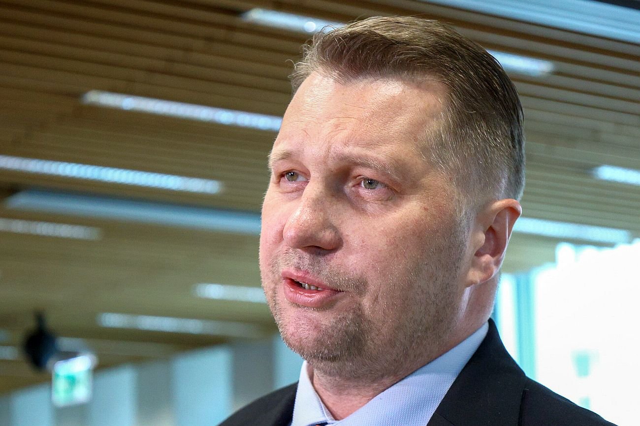 Przemysław Czarnek nazwał Roberta Biedronia "zdegenerowanym człowiekiem"