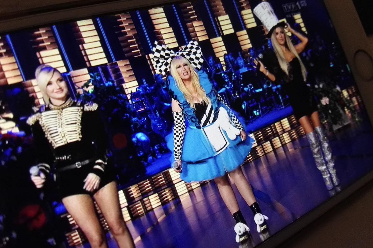 Maryla Rodowicz wystąpiła wczoraj w 6 różnych kreacjach.