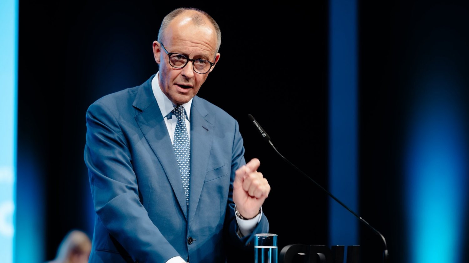 Tego nikt się nie spodziewał. AfD z takim samym poparciem jak partia Merza