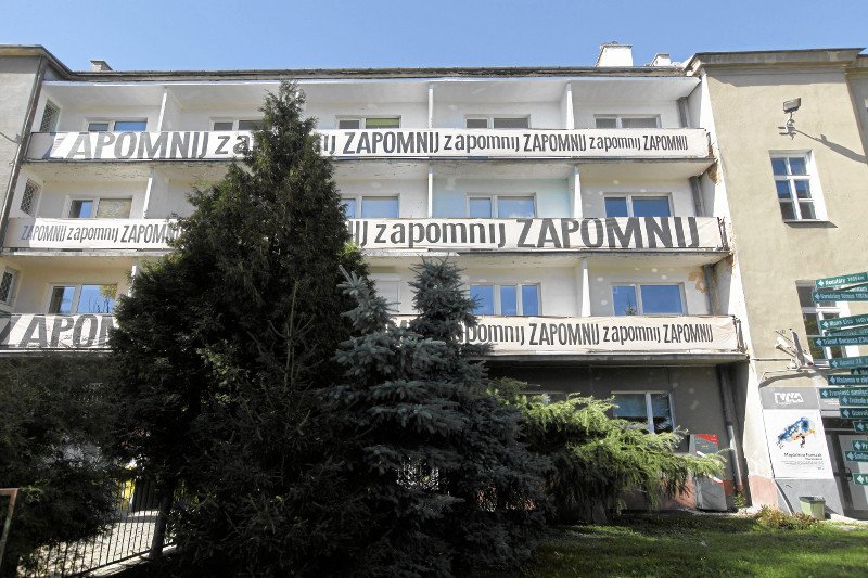 Domy dziecka nie uczą wychowanków "życia".