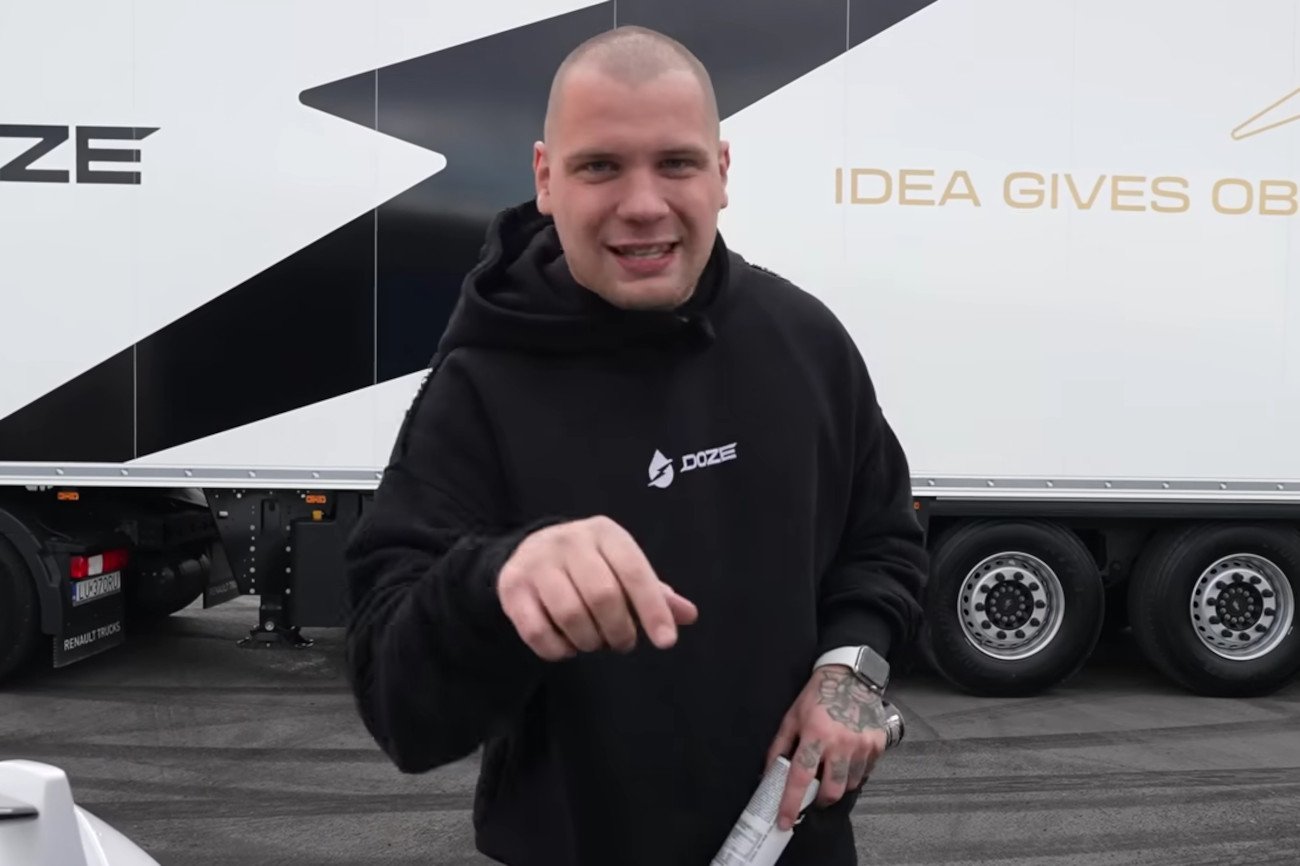 Budda szykuje kolejną akcję.